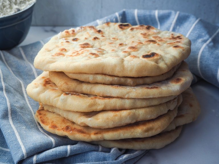 HOMEMADE PITA BREAD